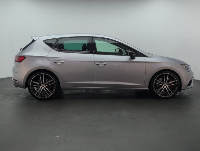 2025 Seat Leon