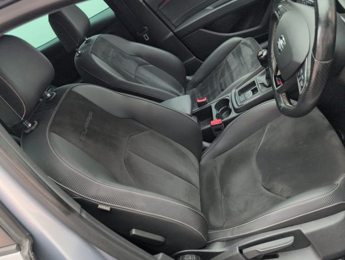 2025 Seat Leon