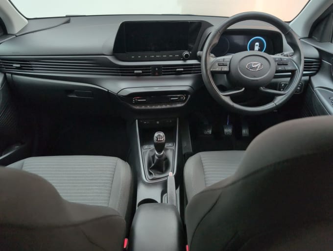 2025 Hyundai I20