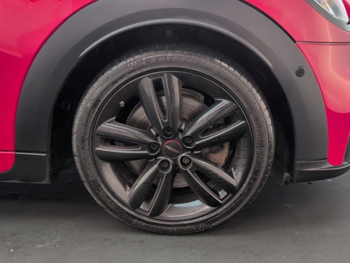 2025 Mini Hatch