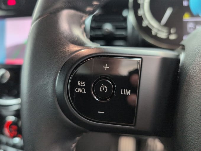 2025 Mini Hatch