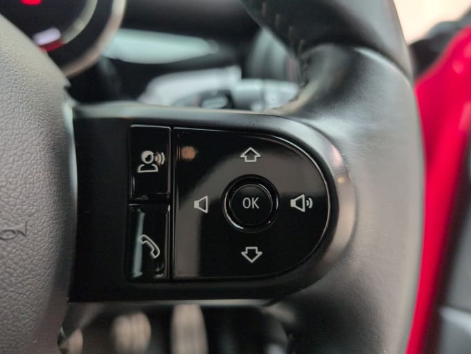 2025 Mini Hatch