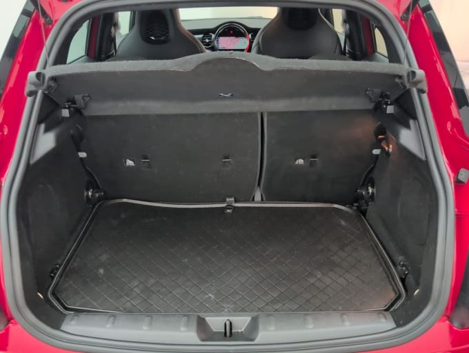 2025 Mini Hatch