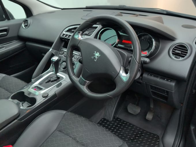 2025 Peugeot 3008