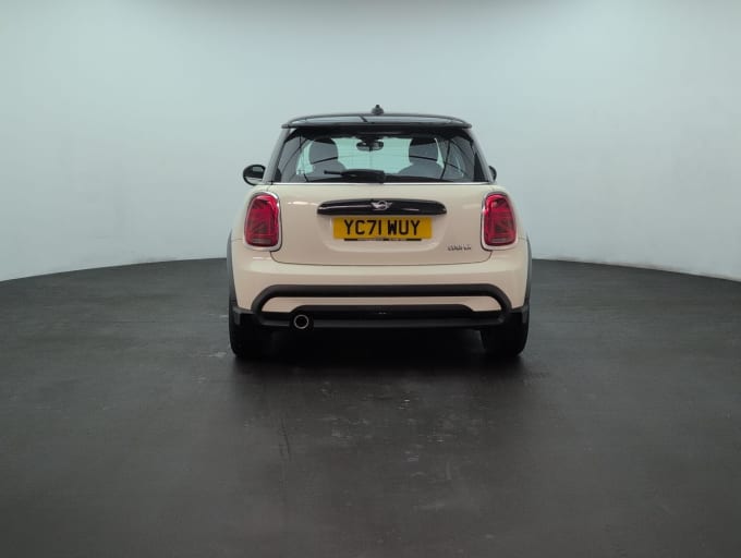 2025 Mini Hatch