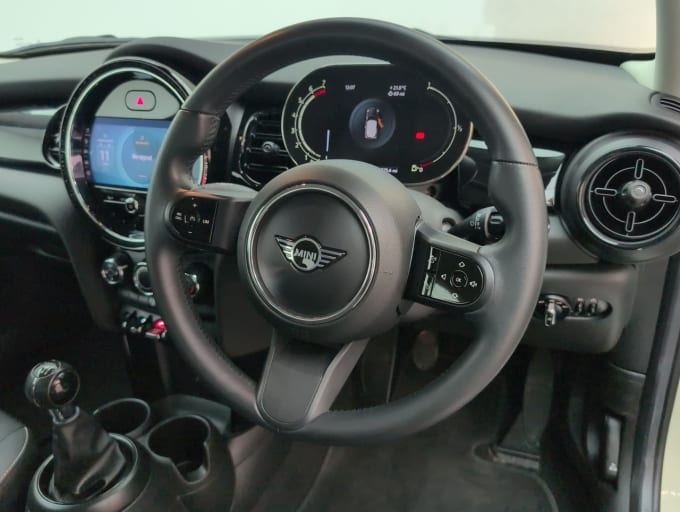 2025 Mini Hatch