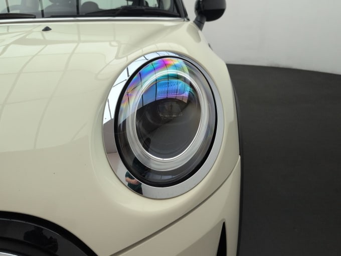 2025 Mini Hatch
