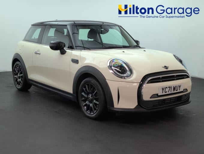 2025 Mini Hatch