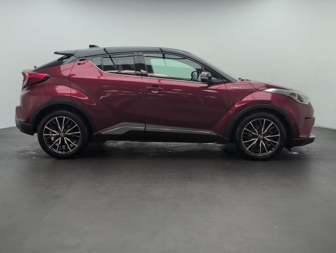 2025 Toyota C-hr