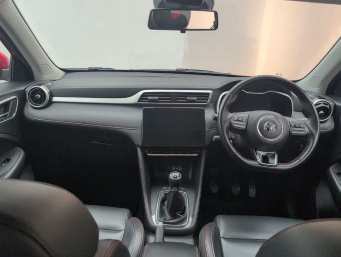 2025 Mg Mg Zs