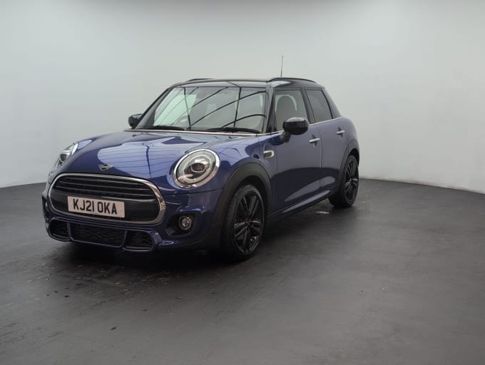 2025 Mini Hatch