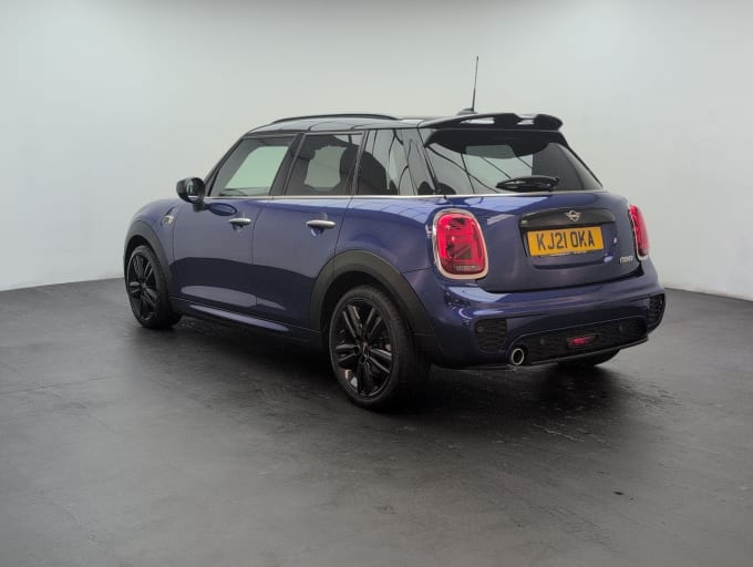 2025 Mini Hatch