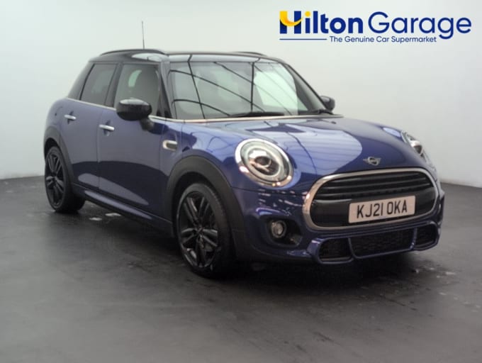 2025 Mini Hatch
