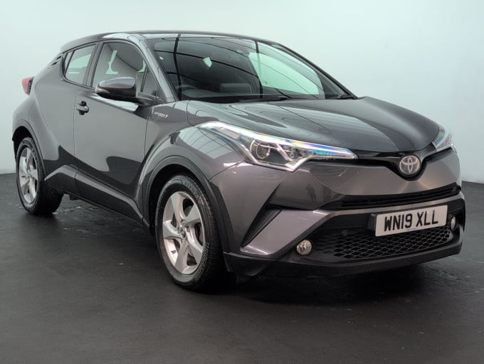 2025 Toyota C-hr