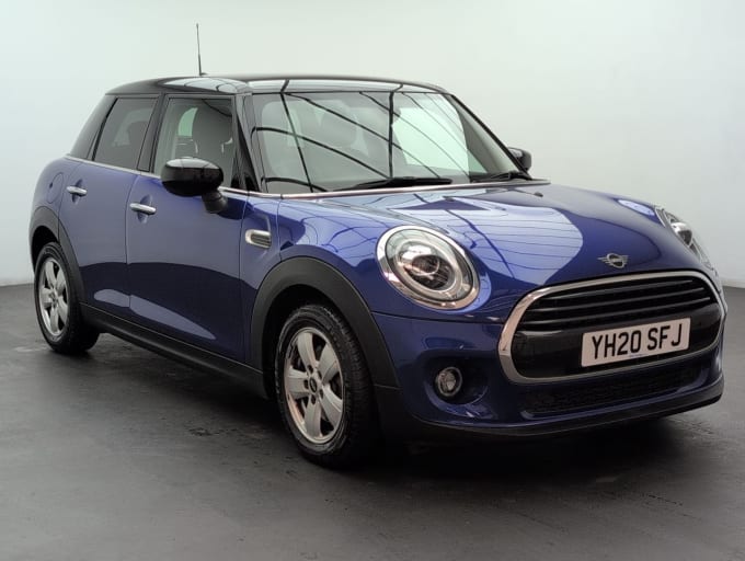 2025 Mini Hatch