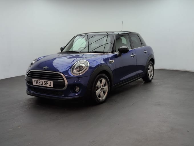 2025 Mini Hatch