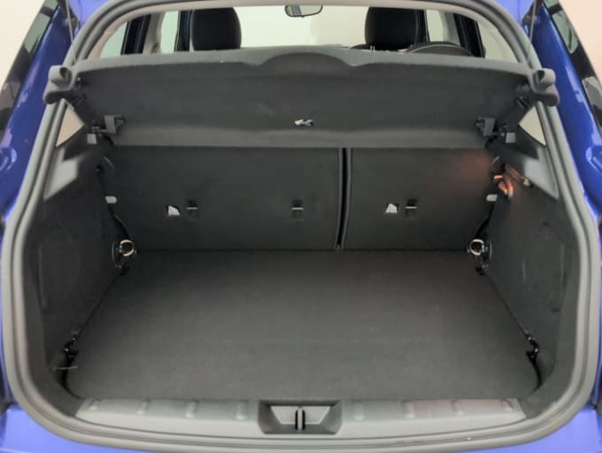 2025 Mini Hatch