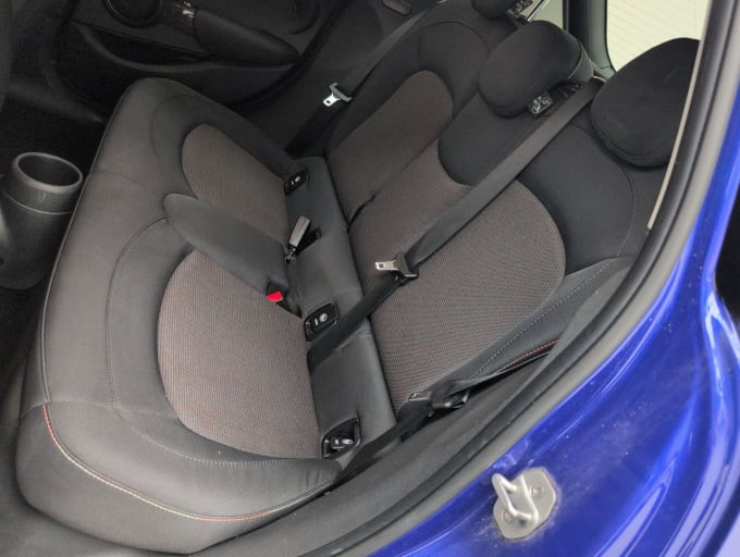 2025 Mini Hatch