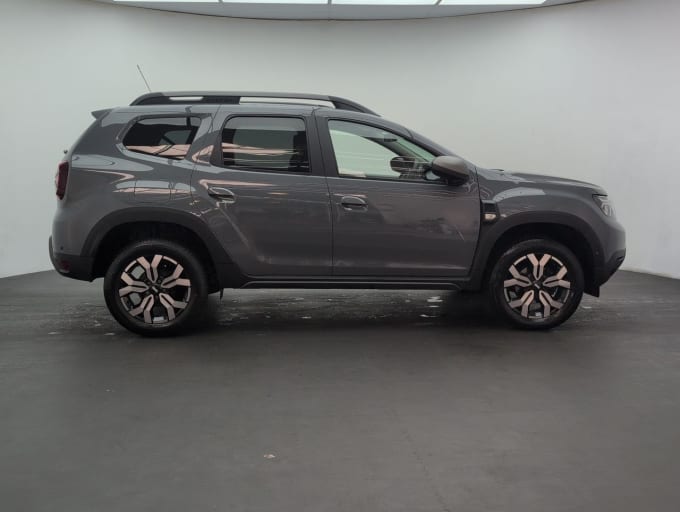 2025 Dacia Duster
