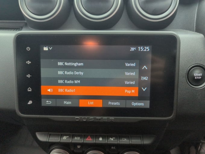 2025 Dacia Duster