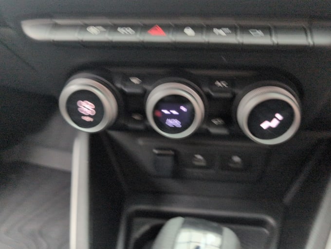 2025 Dacia Duster
