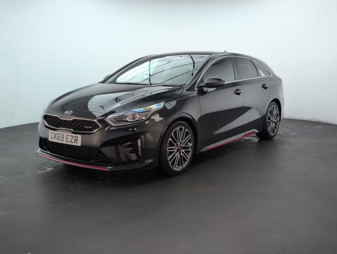 2025 Kia Proceed