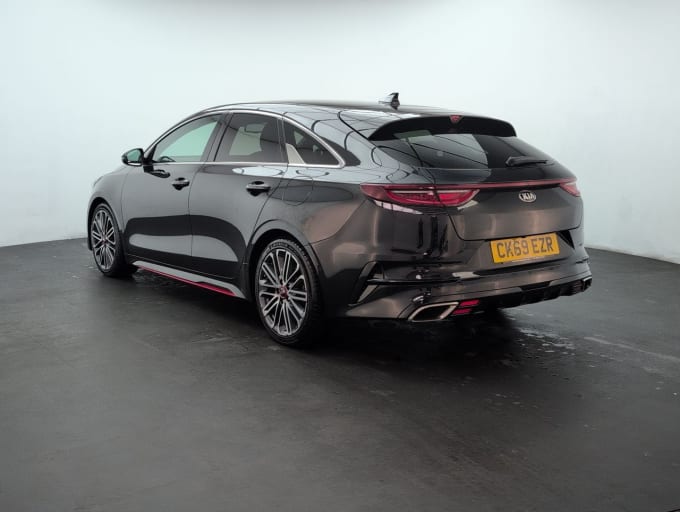 2025 Kia Proceed