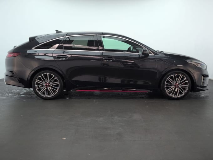 2025 Kia Proceed