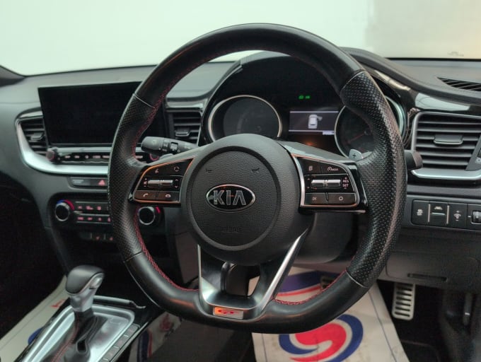 2025 Kia Proceed