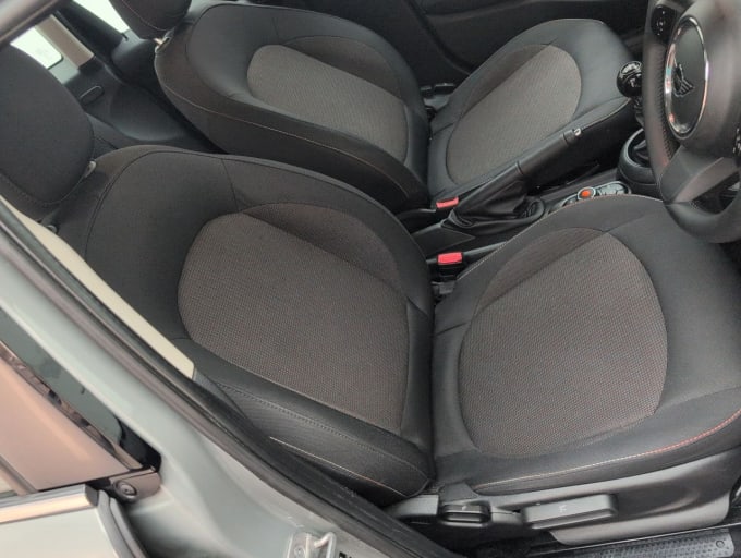 2025 Mini Hatch