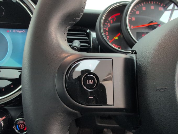2025 Mini Hatch