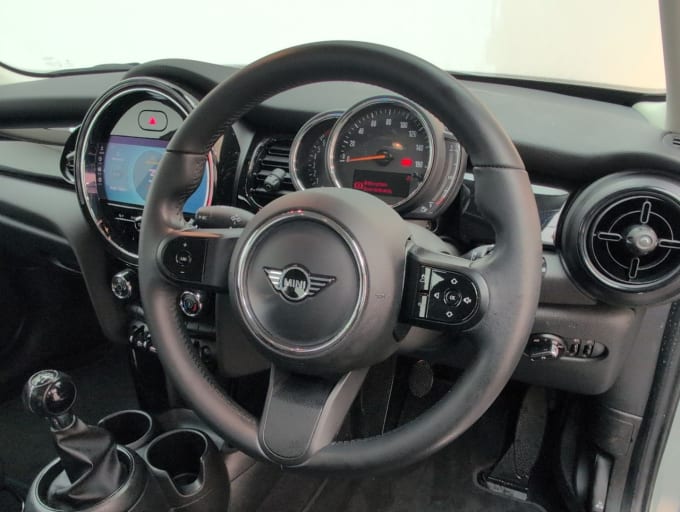 2025 Mini Hatch