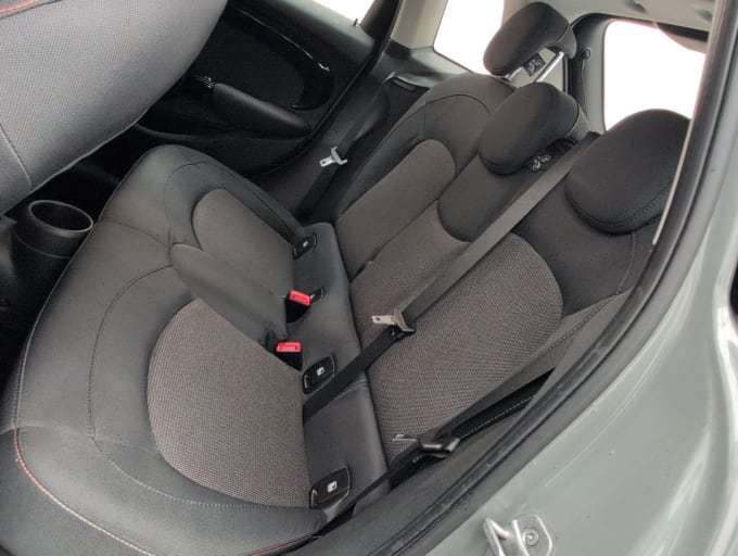 2025 Mini Hatch