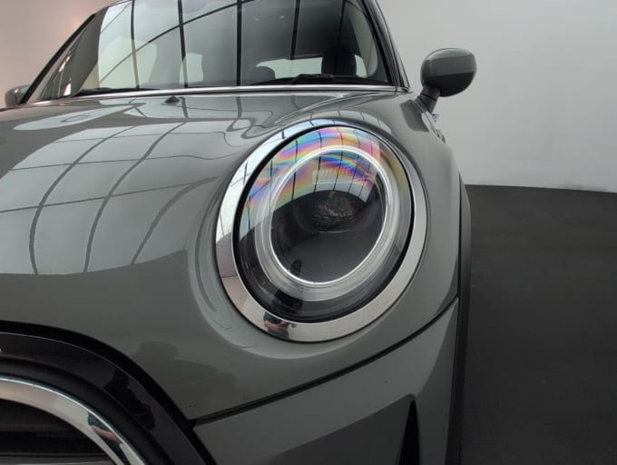 2025 Mini Hatch