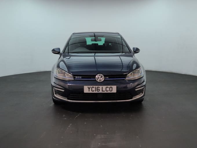 2025 Volkswagen Golf