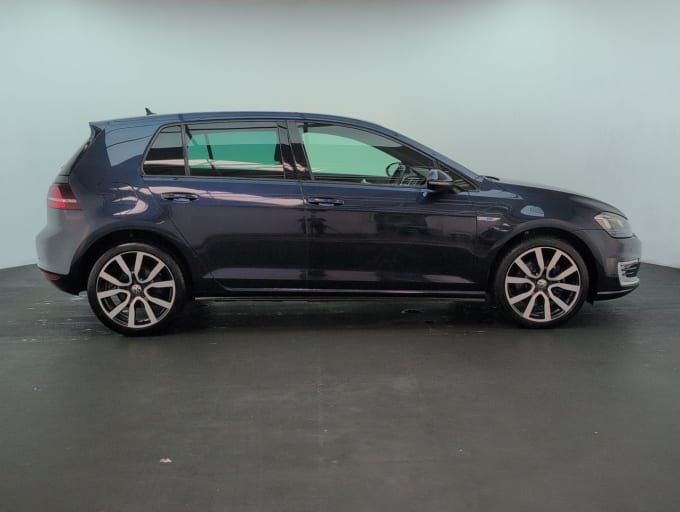 2025 Volkswagen Golf