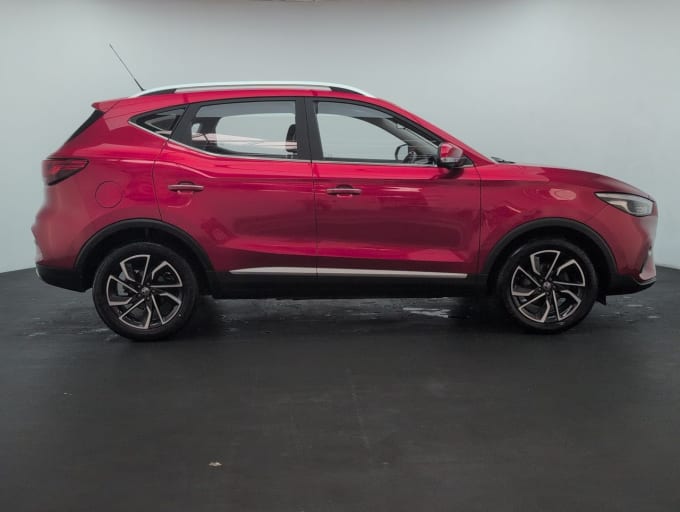2025 Mg Mg Zs