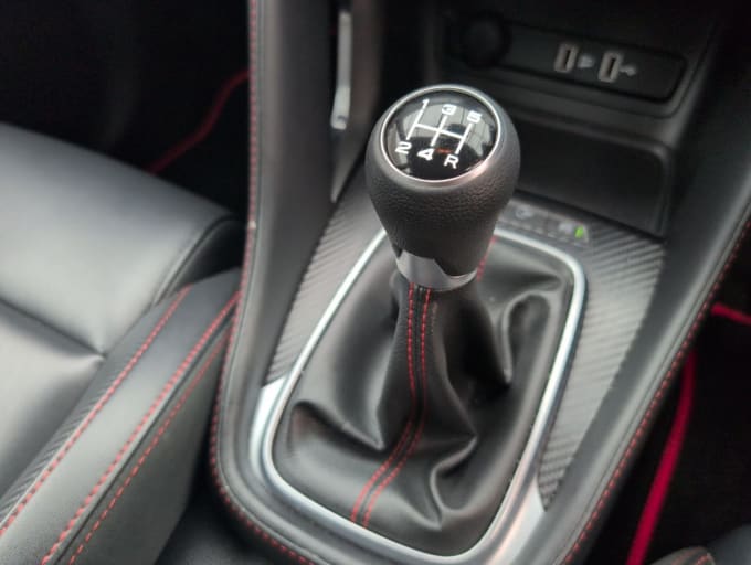 2025 Mg Mg Zs