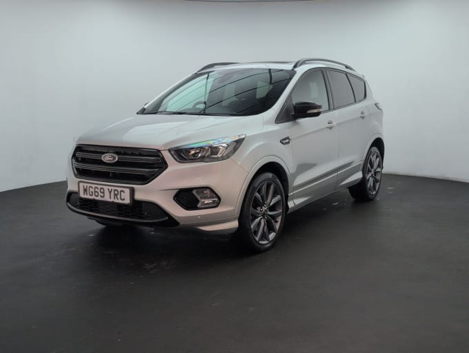 2025 Ford Kuga
