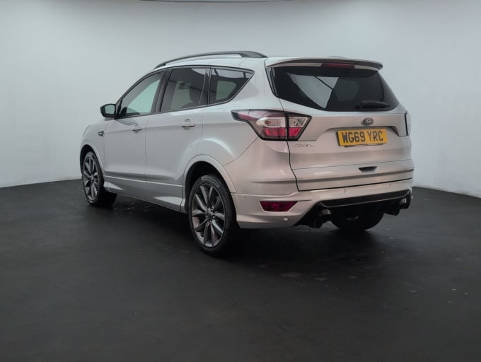 2025 Ford Kuga