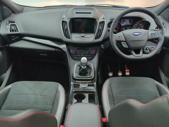 2025 Ford Kuga