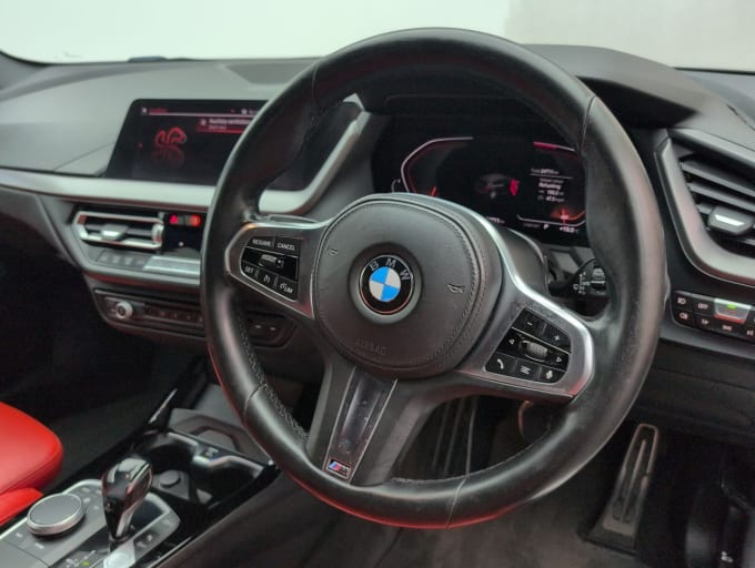 2025 BMW 1 Series