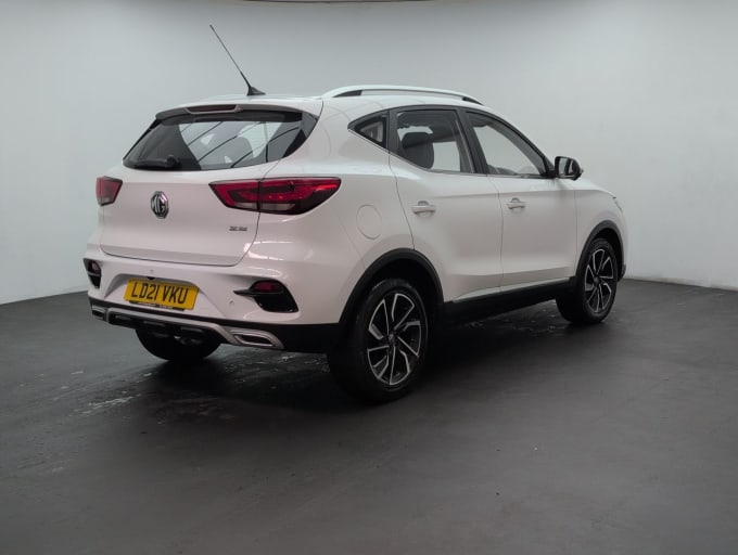 2025 Mg Mg Zs