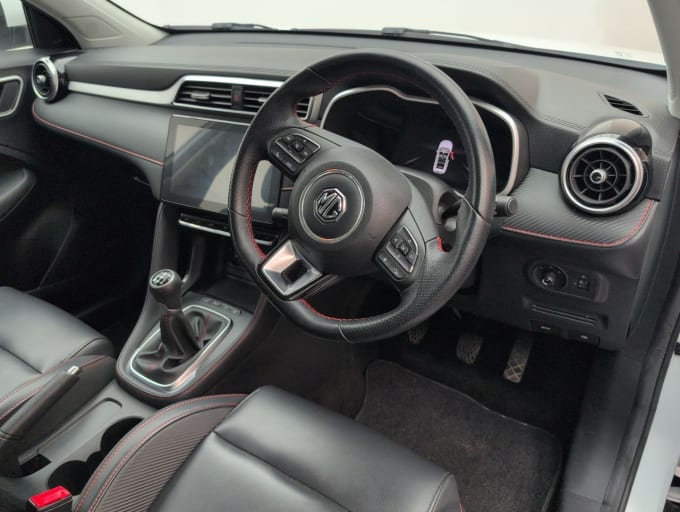 2025 Mg Mg Zs