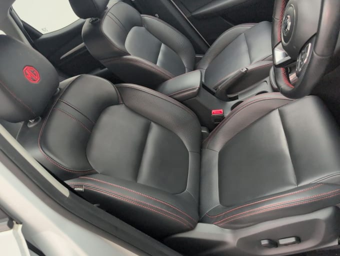 2025 Mg Mg Zs