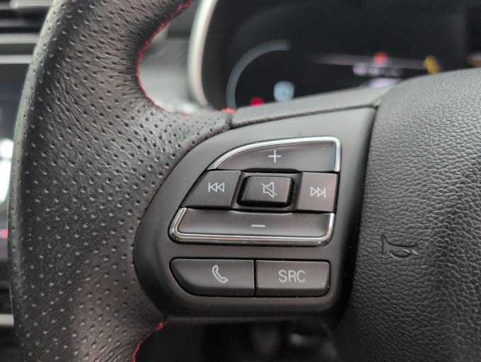2025 Mg Mg Zs