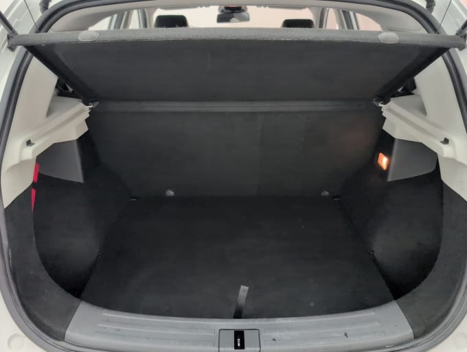 2025 Mg Mg Zs