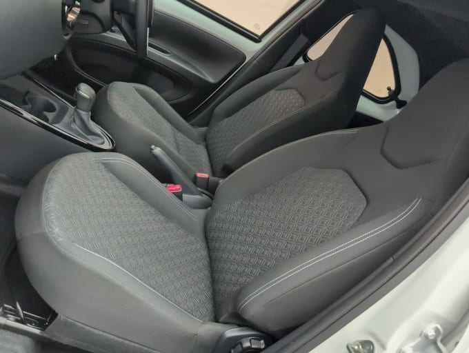 2025 Toyota Aygo X