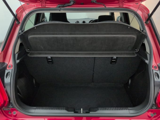 2025 Suzuki Swift