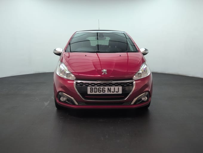 2025 Peugeot 208